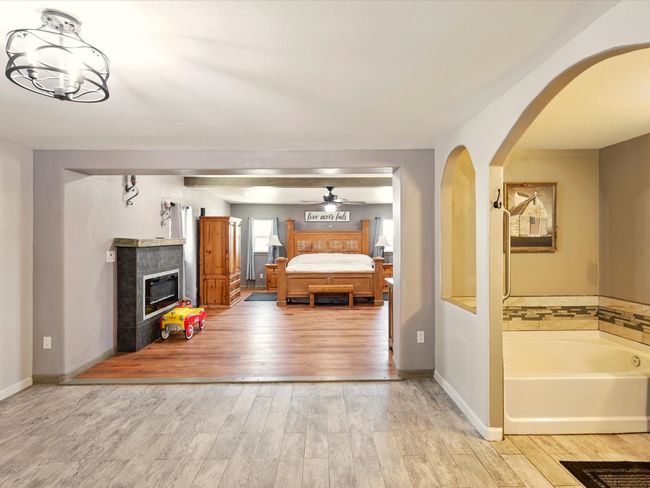 35 Walnut Trail, House other with 4 bedrooms, 3 bathrooms and 2 parking in Velarde NM | Image 14