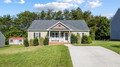 448 Mantle Dr, Lynchburg, VA, 24501-7767 | Card Image