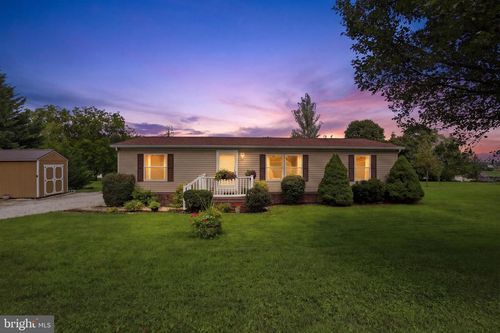 13 Crest Hill Ln, RED LION, PA, 17356-7834 | Card Image