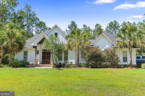 13 N Eagle Dr, Jesup, GA, 31546-2143 | Card Image