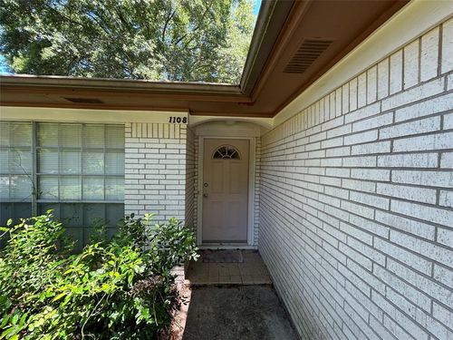 1108 Barclay Ter, Woodville, TX, 75979-4306 | Card Image
