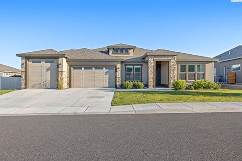 3216 Wild Canyon Way, Richland, WA, 99354-7803 | Card Image