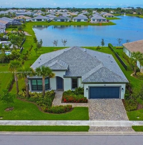 4527 Blessed Place Dr, Oakland Park, FL, 33309-1010 | Card Image