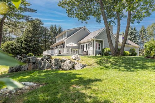 34 Harborview St, New Castle, NH, 03854-4446 | Card Image