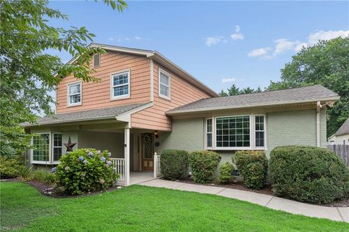 100 Cardinal Ln, Yorktown, VA, 23693-3315 | Card Image