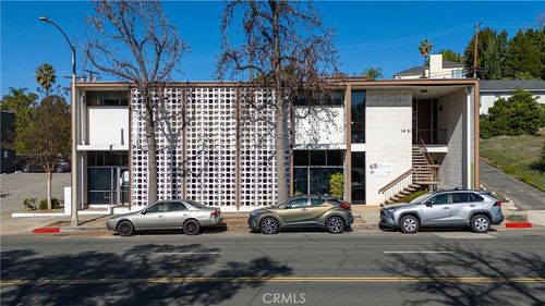 1461 E Chevy Chase Drive, Glendale, CA, 91206 | Card Image