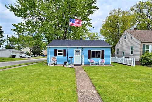 700 Clark Street, Elyria, OH, 44035 | Card Image