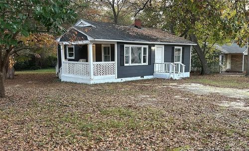 5430 Palm Cir, Fayetteville, NC, 28304-2310 | Card Image