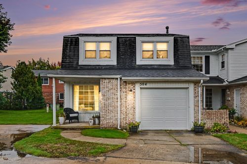 504 Dorset Cir, Grand Blanc, MI, 48439-1549 | Card Image