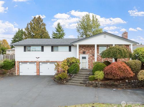 1311 N Jackson Ave, Tacoma, WA, 98406-1126 | Card Image