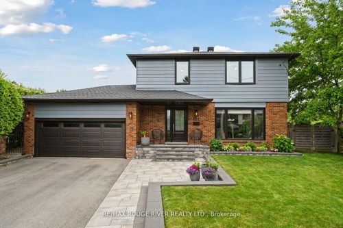 821 Hanworth Crt, Pickering, ON, L1W2K6 | Card Image