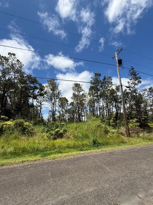 11-3306 Anuhea St, VOLCANO, HI, 96785 | Card Image