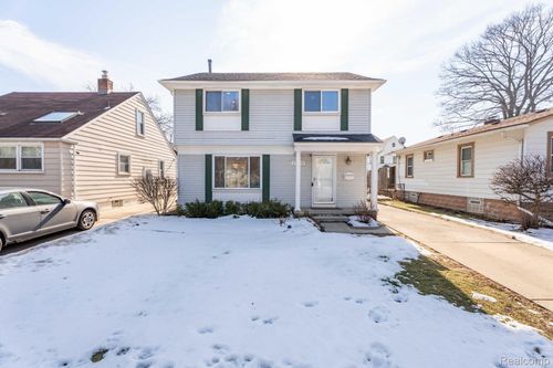 1560 Lincoln St, Birmingham, MI, 48009-7195 | Card Image