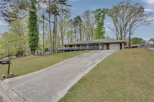 4153 Indian Manor Dr, Stone Mountain, GA, 30083-4629 | Card Image