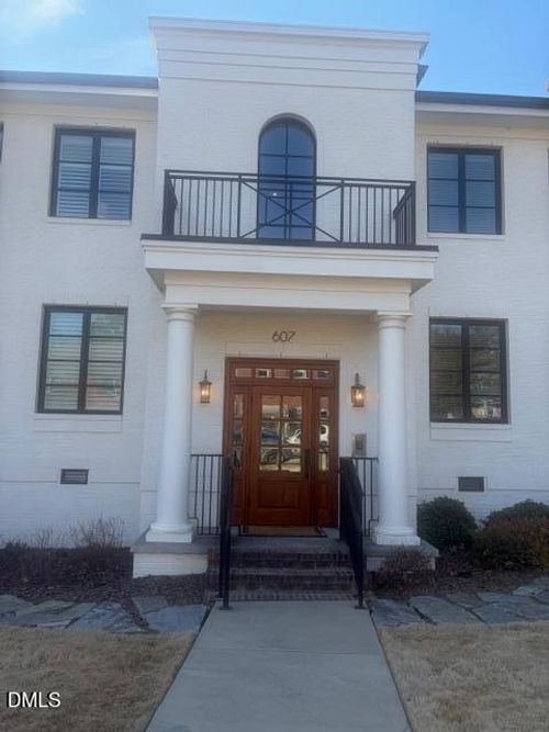 b-607 Smedes Pl, Raleigh, NC, 27605-3115 | Card Image