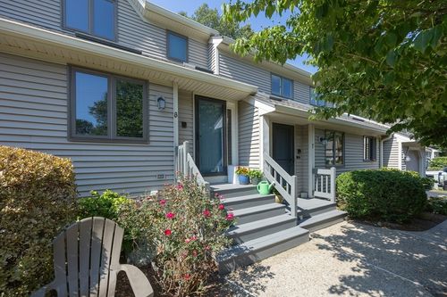 6-6 Magnolia Dr, Franklin, MA, 02038-3913 | Card Image