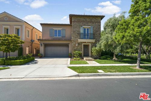 57 Domani, Irvine, CA, 92618-8876 | Card Image