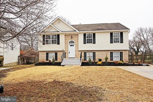 2408 Ewing Ave, Suitland, MD, 20746-4715 | Card Image