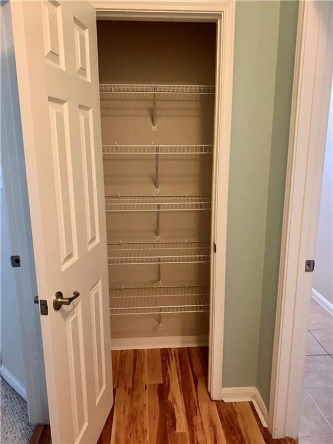 1118 Boxwood Loop, House other with 4 bedrooms, 2 bathrooms and 4 parking in Georgetown TX | Image 12