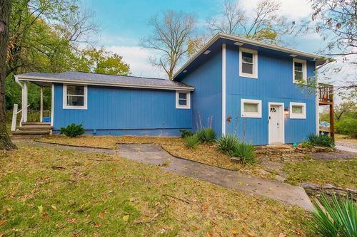 4812 Blue Ridge Cut Off, Kansas City, MO, 64133-2135 | Card Image