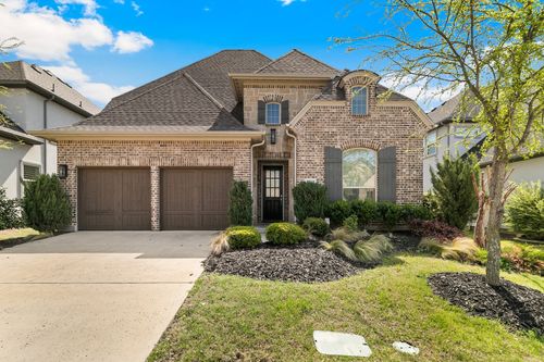 7742 Cooke Dr, Irving, TX, 75063-1268 | Card Image
