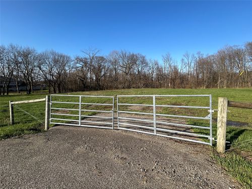 3801 Shannon Rd, Erie, PA, 16510 | Card Image