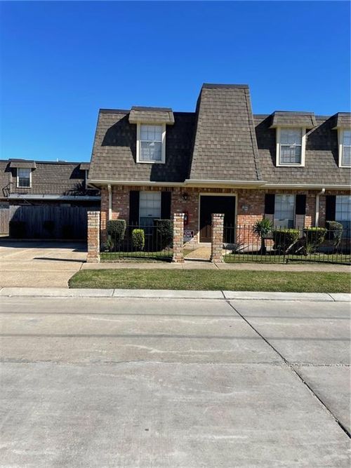 1037 Carrollton Ave, Metairie, LA, 70005-2351 | Card Image