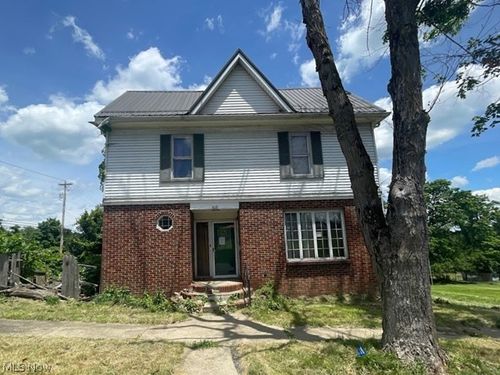 109 E North St, Cadiz, OH, 43907-1243 | Card Image
