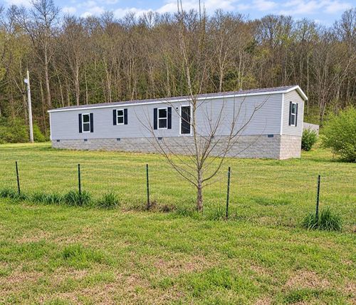 2 Kaylee Ln, Elmwood, TN, 38560-4073 | Card Image