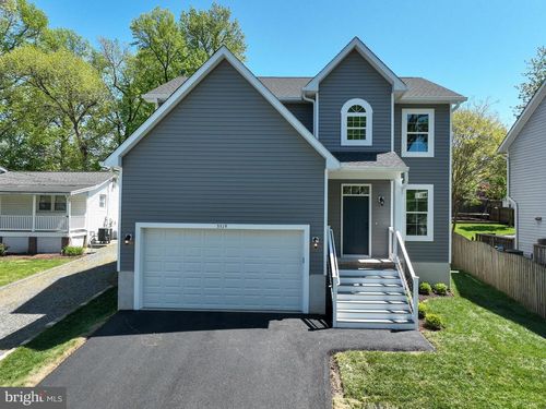 3519 Cedar Dr, EDGEWATER, MD, 21037-3228 | Card Image