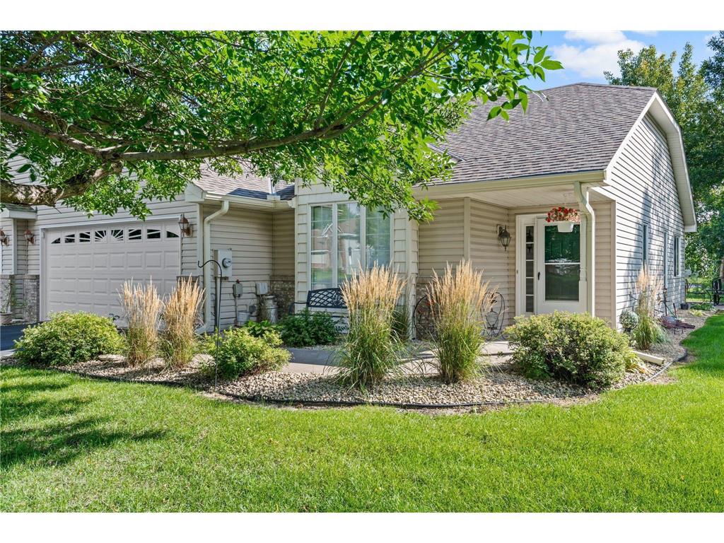 Evergreen Cir, Forest Lake, MN 55025