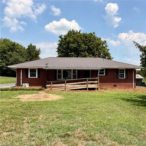 2022 Wicker Lovell Rd, Randleman, NC, 27317-7679 | Card Image