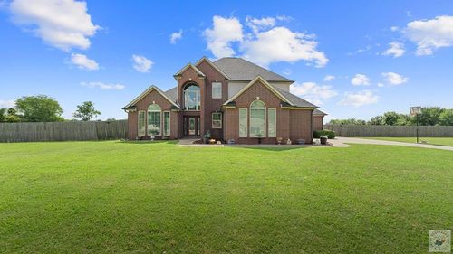 266 Sambug Ln, Hooks, TX, 75561-7616 | Card Image