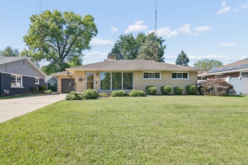 922 W Van Meter Street, Kankakee, IL, 60901 | Card Image