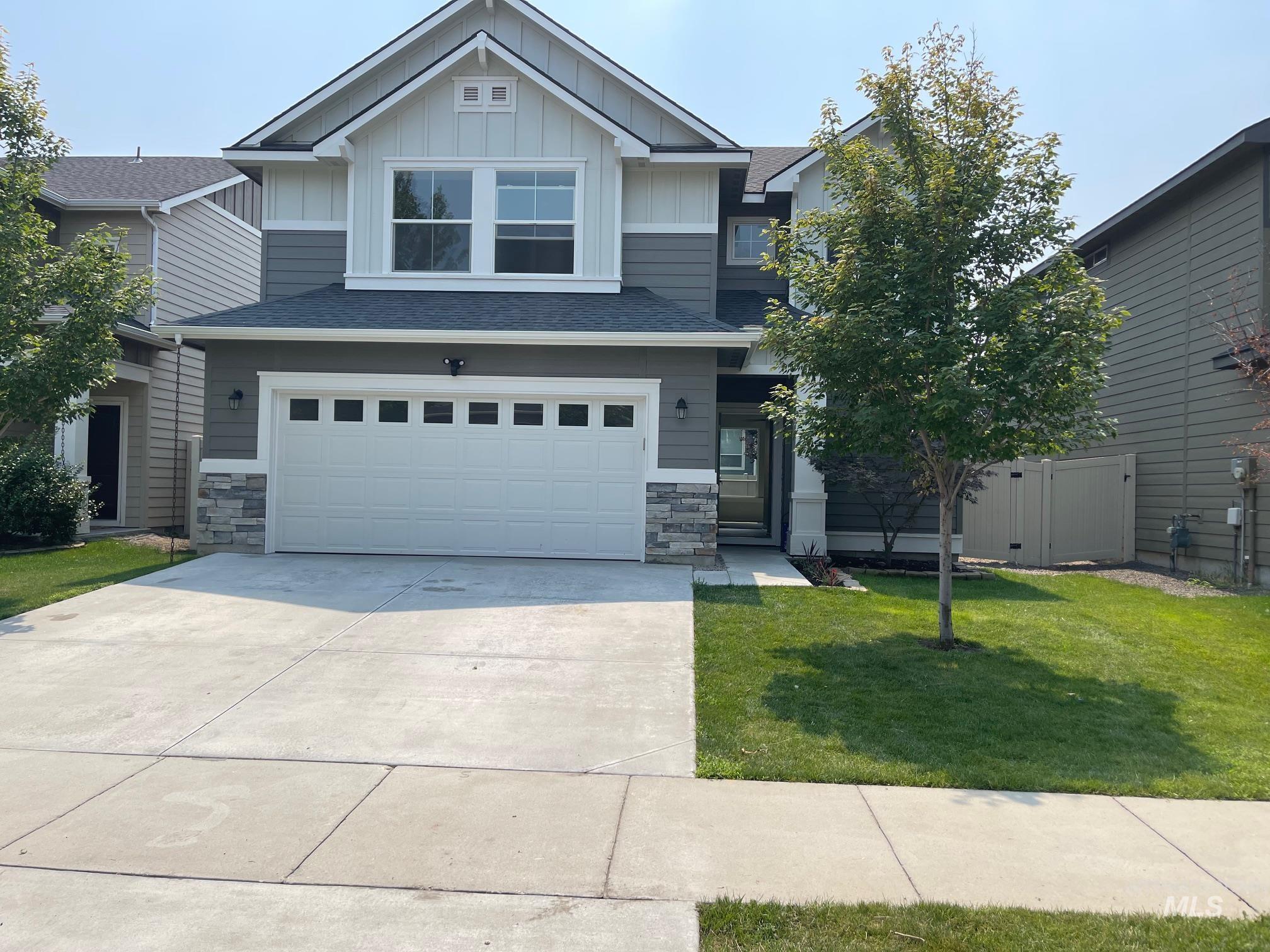 Woodington St, Meridian, ID 83642