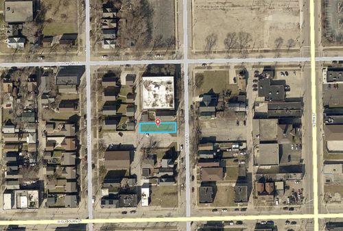 535 N 28th St, Milwaukee, WI, 53208-4002 | Card Image