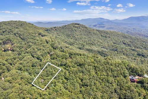 17B Amy Creek Cir, Ellijay, GA, 30540-0558 | Card Image