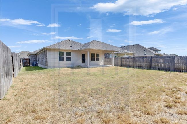 135 Hackberry Ln, House other with 3 bedrooms, 2 bathrooms and null parking in Bastrop TX | Image 33
