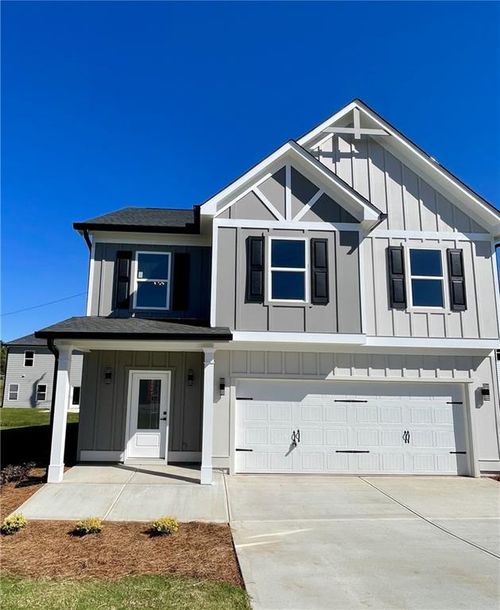 125 Charity Dr, Lavonia, GA, 30553-3611 | Card Image