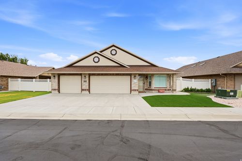 2656 S 2225 W, West Haven, UT, 84401-7121 | Card Image