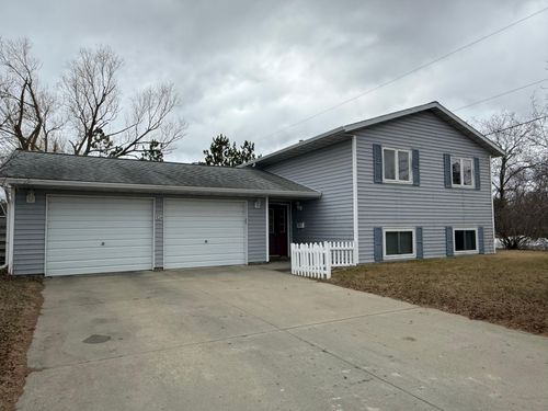 324 25th St Nw, Bemidji, MN, 56601-2469 | Card Image