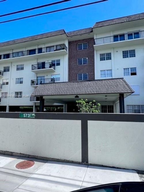 220-5731 Nw 37th St, Virginia Gardens, FL, 33166 | Card Image