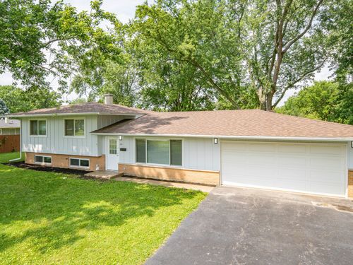 936 Cuyahoga Dr, Bartlett, IL, 60103-5610 | Card Image