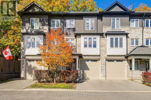 2-111 Wilson Street E, Hamilton (Ancaster), ON, L9B2G7 | Card Image