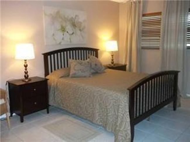 APT-703 - 2661 S Course Dr, Condo with 2 bedrooms, 2 bathrooms and null parking in Pompano Beach FL | Image 4