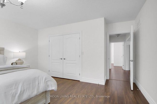 2820 Devon Rd, House other with 4 bedrooms, 3 bathrooms and 4 parking in London ON | Image 35
