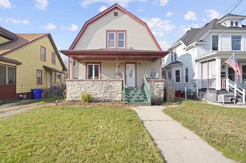 6606 21st Ave, Kenosha, WI, 53143-1214 | Card Image