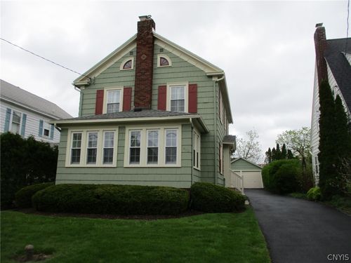 460 Brattle Rd, Syracuse, NY, 13203-1103 | Card Image