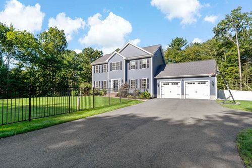 62 Reservoir Ave, Rehoboth, MA, 02769-2906 | Card Image