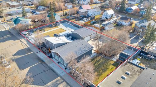 {{alt}} | Card Image